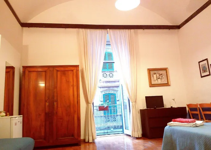 B&B Amedeo Neapel
